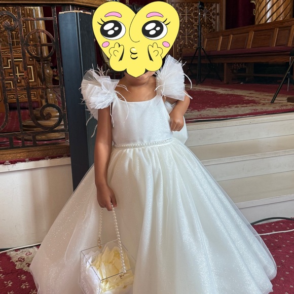 White Sparkly Tulle Dress with Puff Sleeves